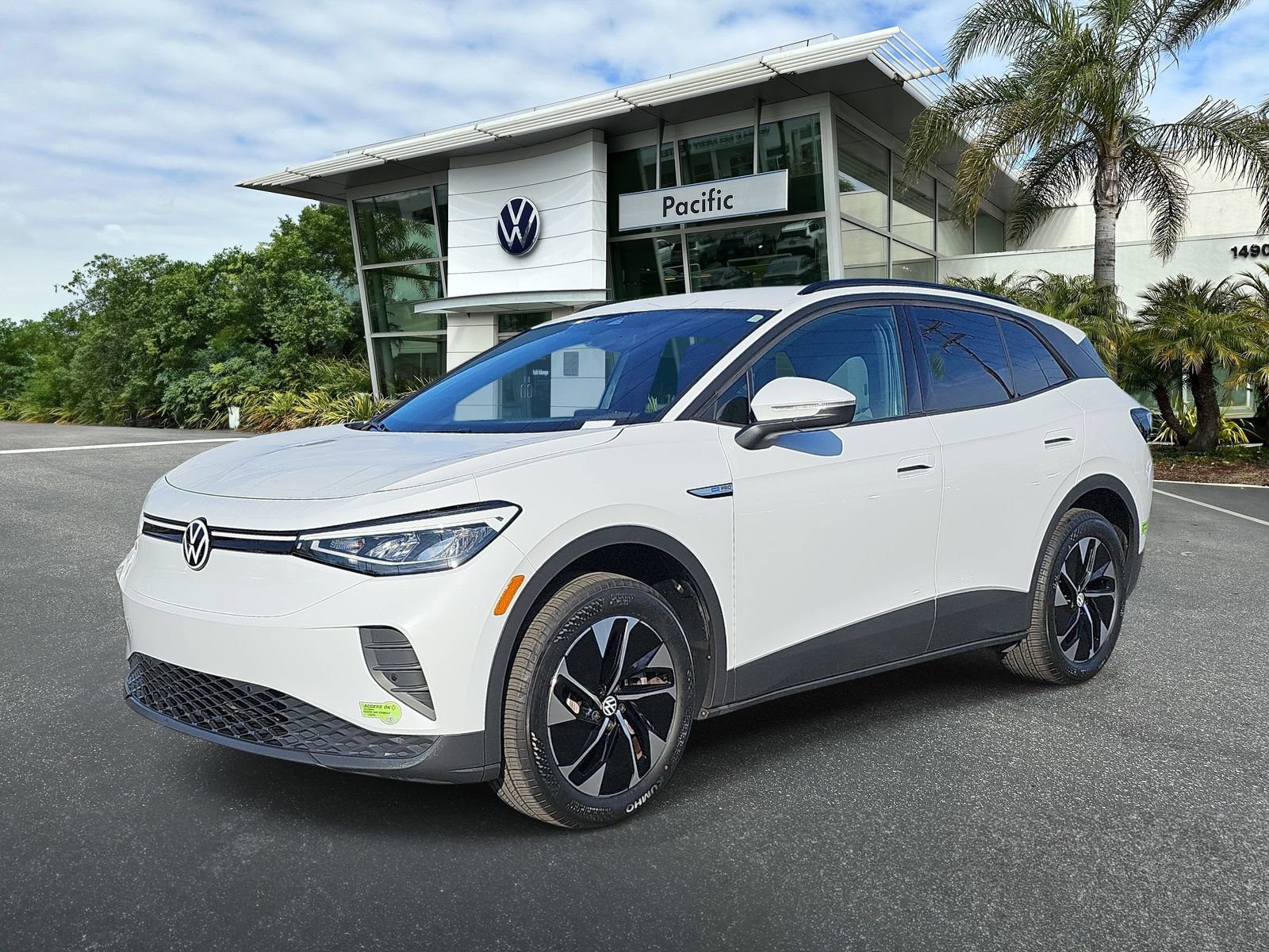Used 2022 Volkswagen ID.4 Pro AWD/4WD image 1