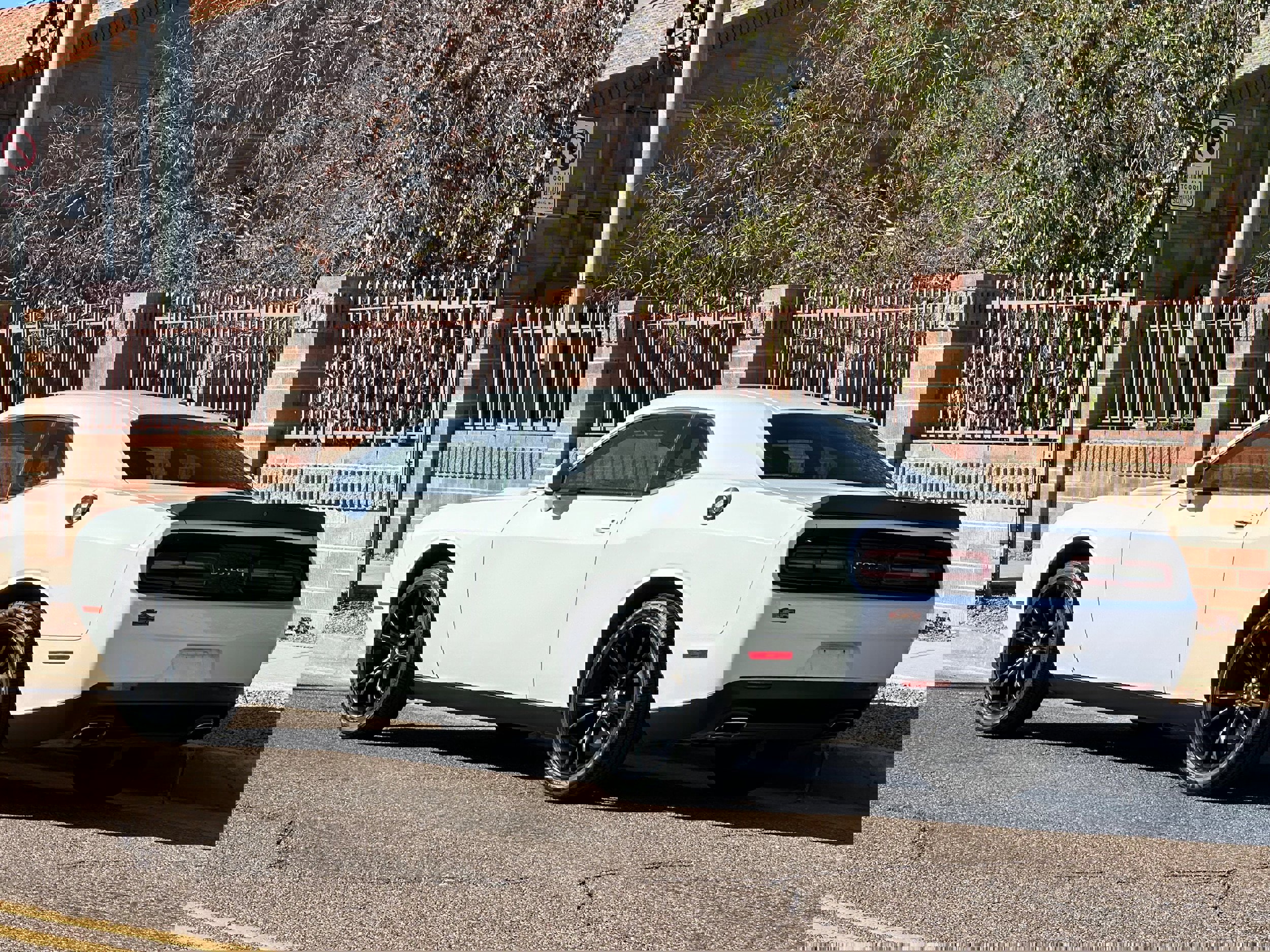 Used 2018 Dodge Challenger SXT w/ Blacktop Package image 4