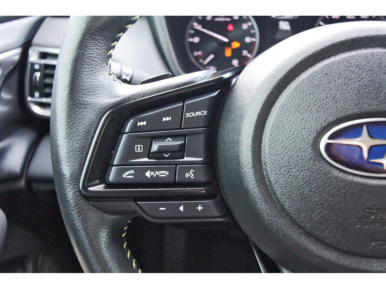 Certified 2024 Subaru Outback Onyx Edition AWD/4WD image 15