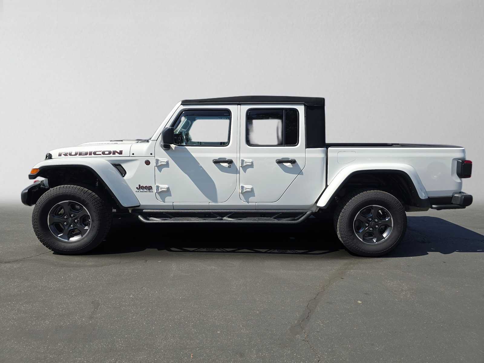 Used 2020 Jeep Gladiator Rubicon AWD/4WD image 6