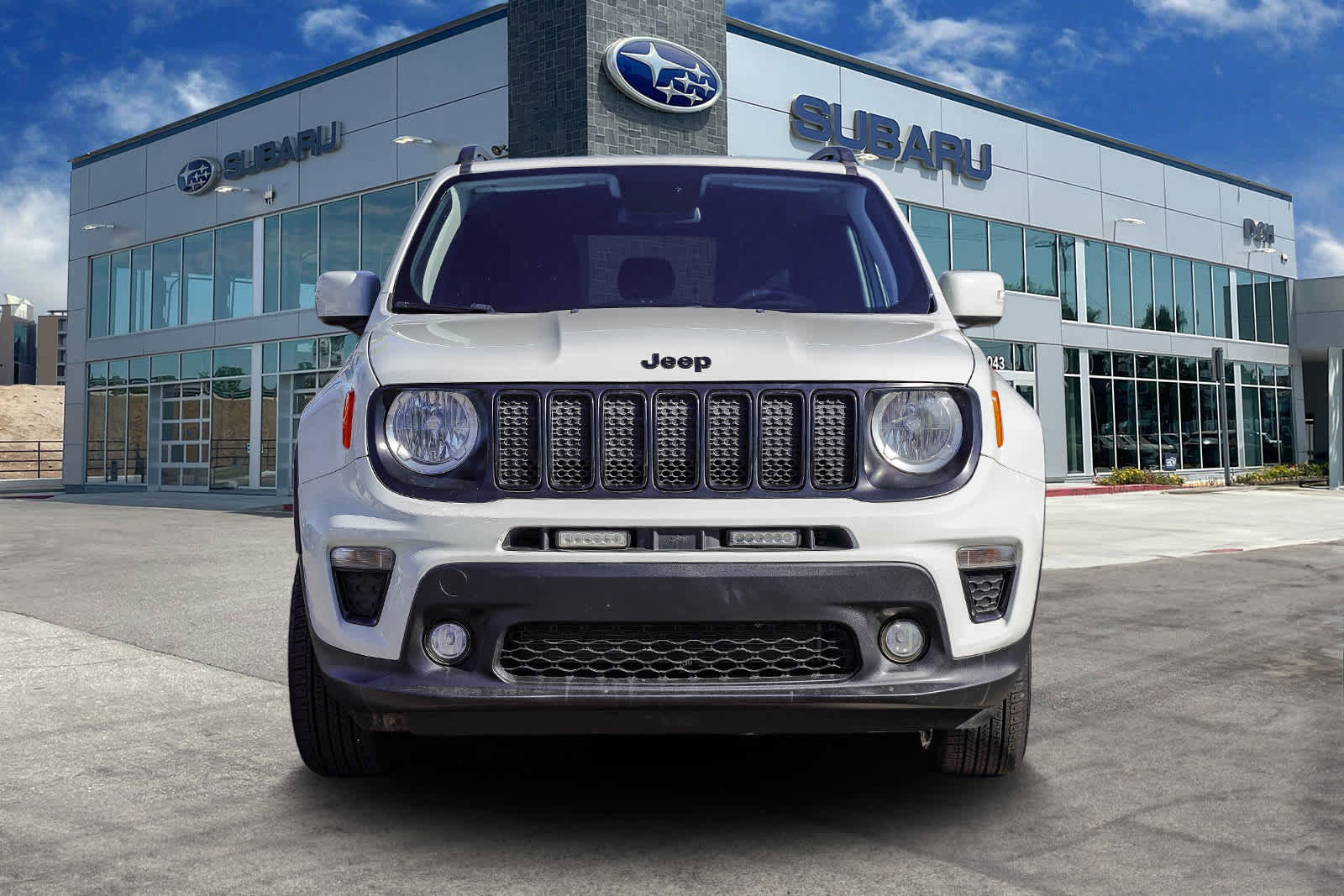 Used 2020 Jeep Renegade Altitude image 2