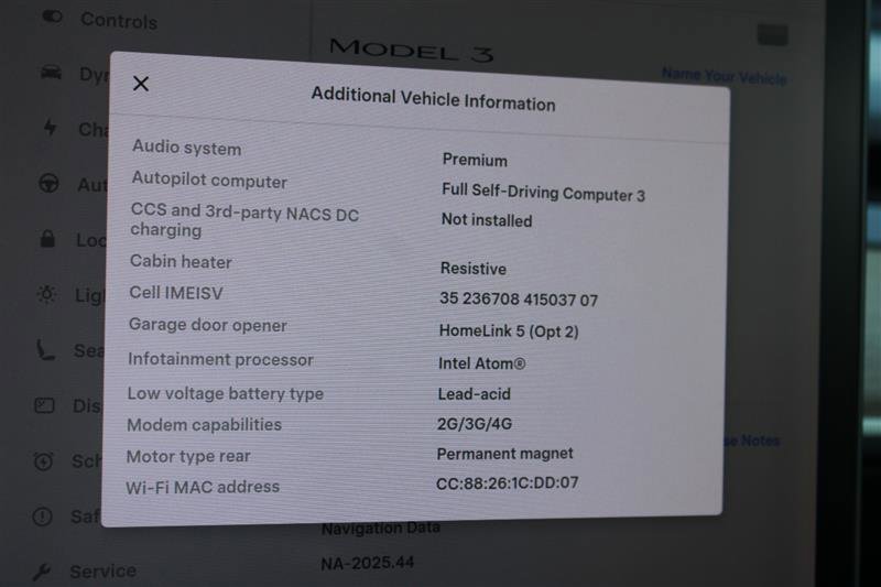 Used 2018 Tesla Model 3 Mid Range RWD image 17