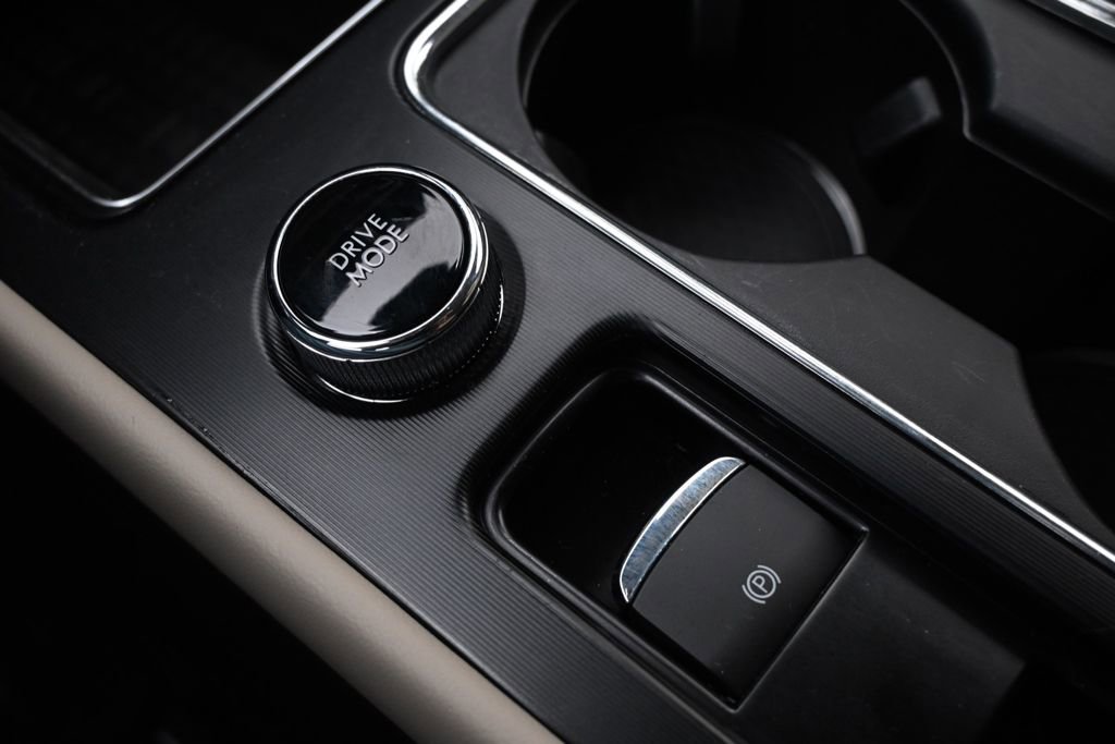 New 2026 Lincoln Corsair Premiere AWD/4WD image 32
