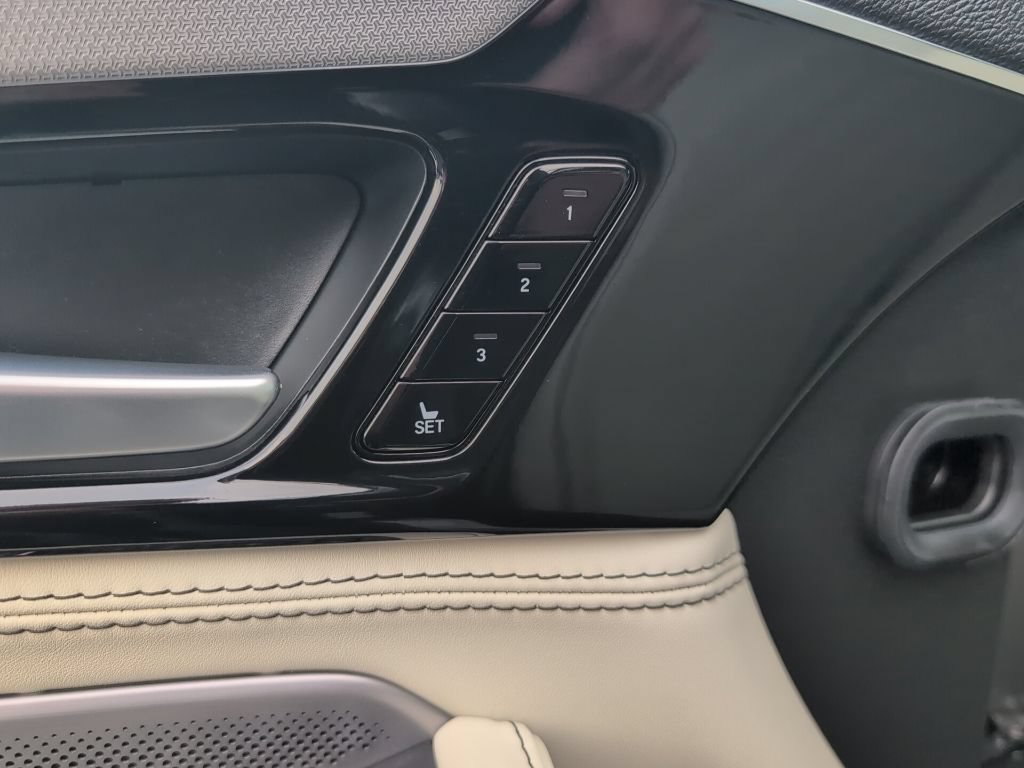 Certified 2026 Acura MDX A-Spec w/ Advance Package AWD/4WD image 9