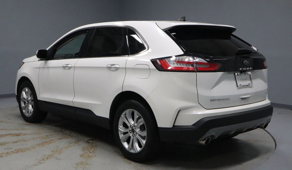 Certified 2023 Ford Edge Titanium image 10