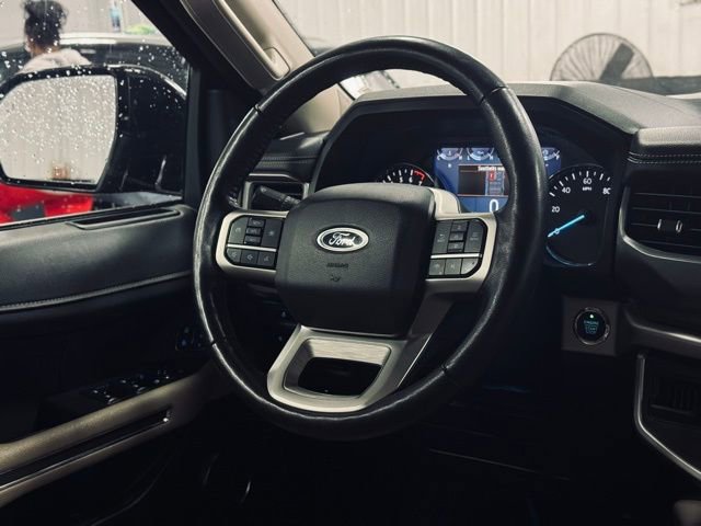 Used 2024 Ford Expedition Max XLT AWD/4WD image 28
