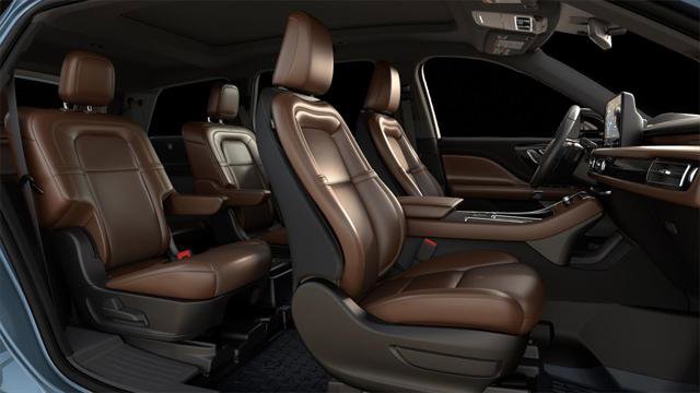 New 2026 Lincoln Aviator Reserve w/ Jet Appearance Package image 6