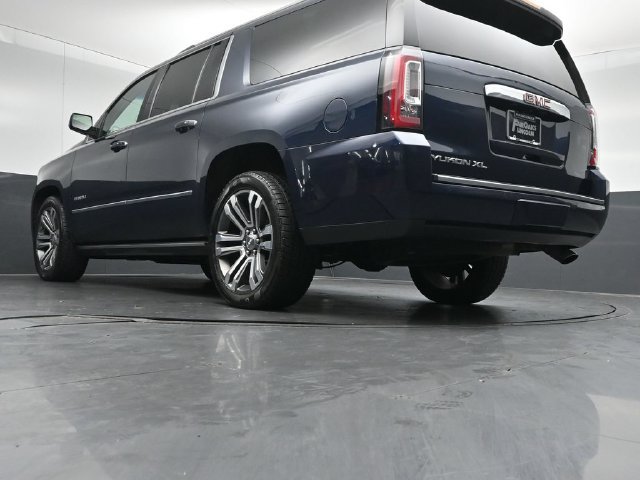 Used 2018 GMC Yukon XL Denali w/ Denali Ultimate Package AWD/4WD image 42