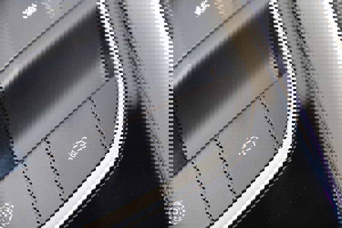 Used 2020 BMW Z4 sDrive30i w/ Convenience Package image 34