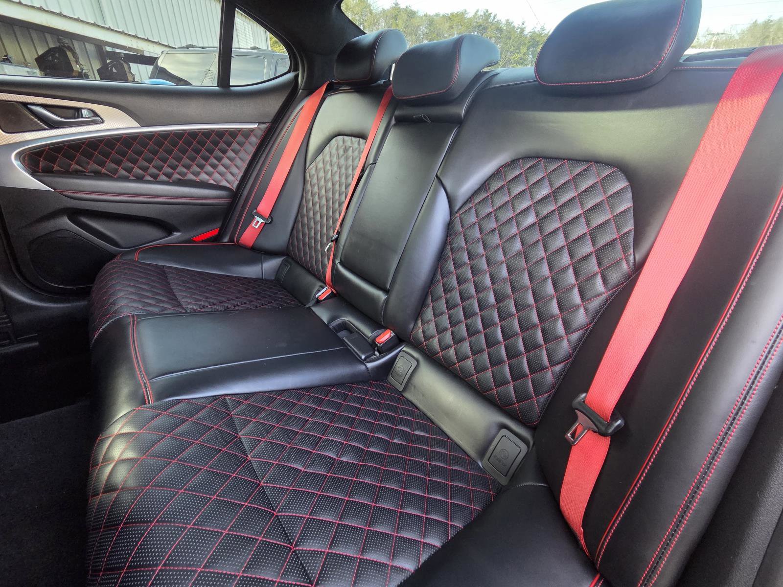 Used 2023 Genesis G70 3.3T w/ Sport Prestige Package image 18