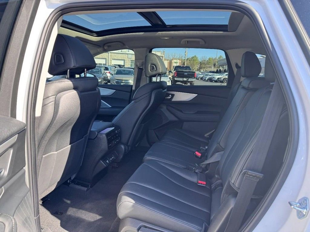 Certified 2024 Acura MDX FWD image 12