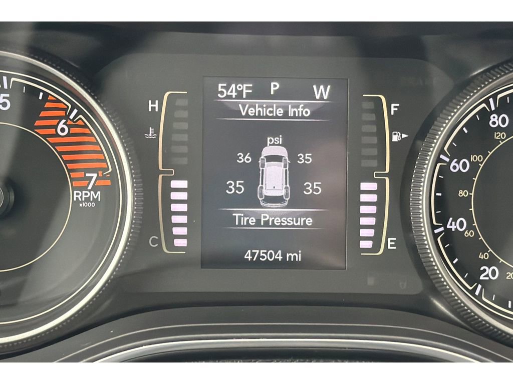 Used 2019 Jeep Cherokee Latitude Plus w/ Cold Weather Group image 27