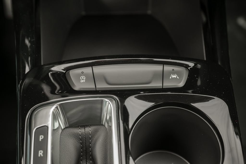 New 2026 Chevrolet Trax ACTIV w/ Driver Confidence Package FWD image 29