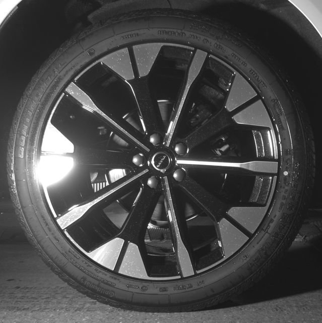 New 2026 Volvo XC60 B5 Plus w/ Protection Package Premier image 43