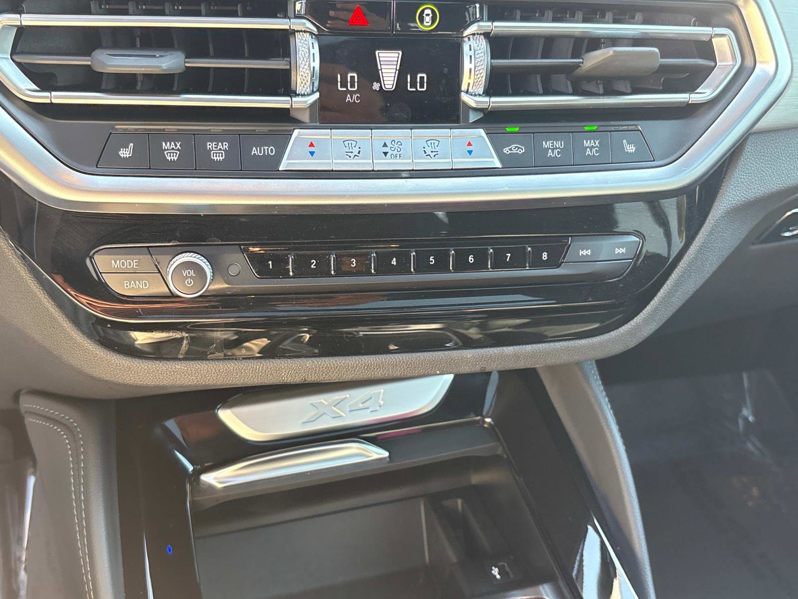 Used 2025 BMW X4 xDrive30i image 21