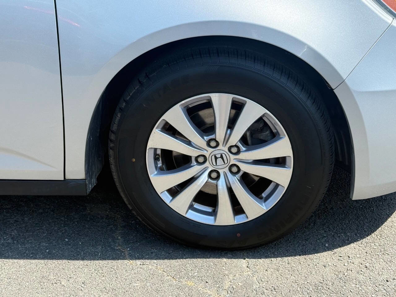 Used 2014 Honda Odyssey EX image 29