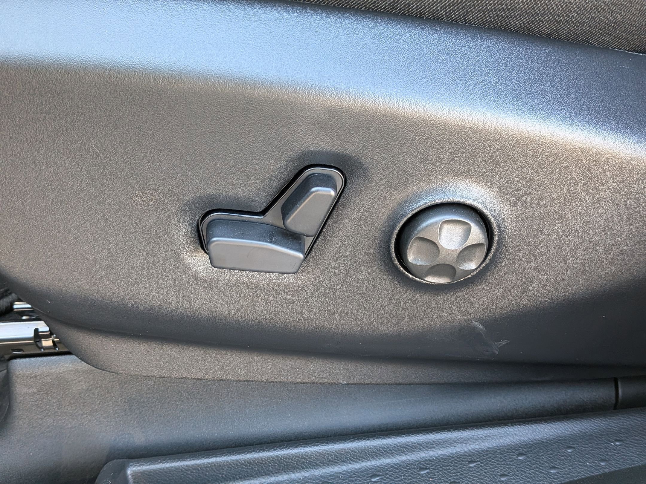 New 2026 Chrysler Pacifica Select image 27