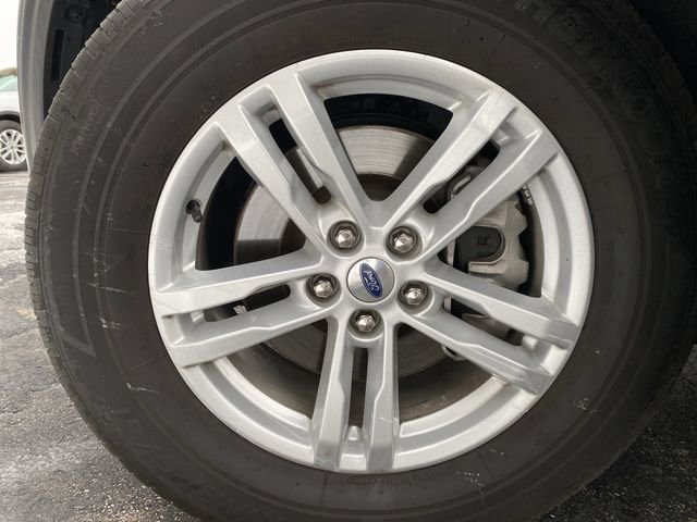 Certified 2023 Ford Explorer XLT w/ Equipment Group 202A image 34