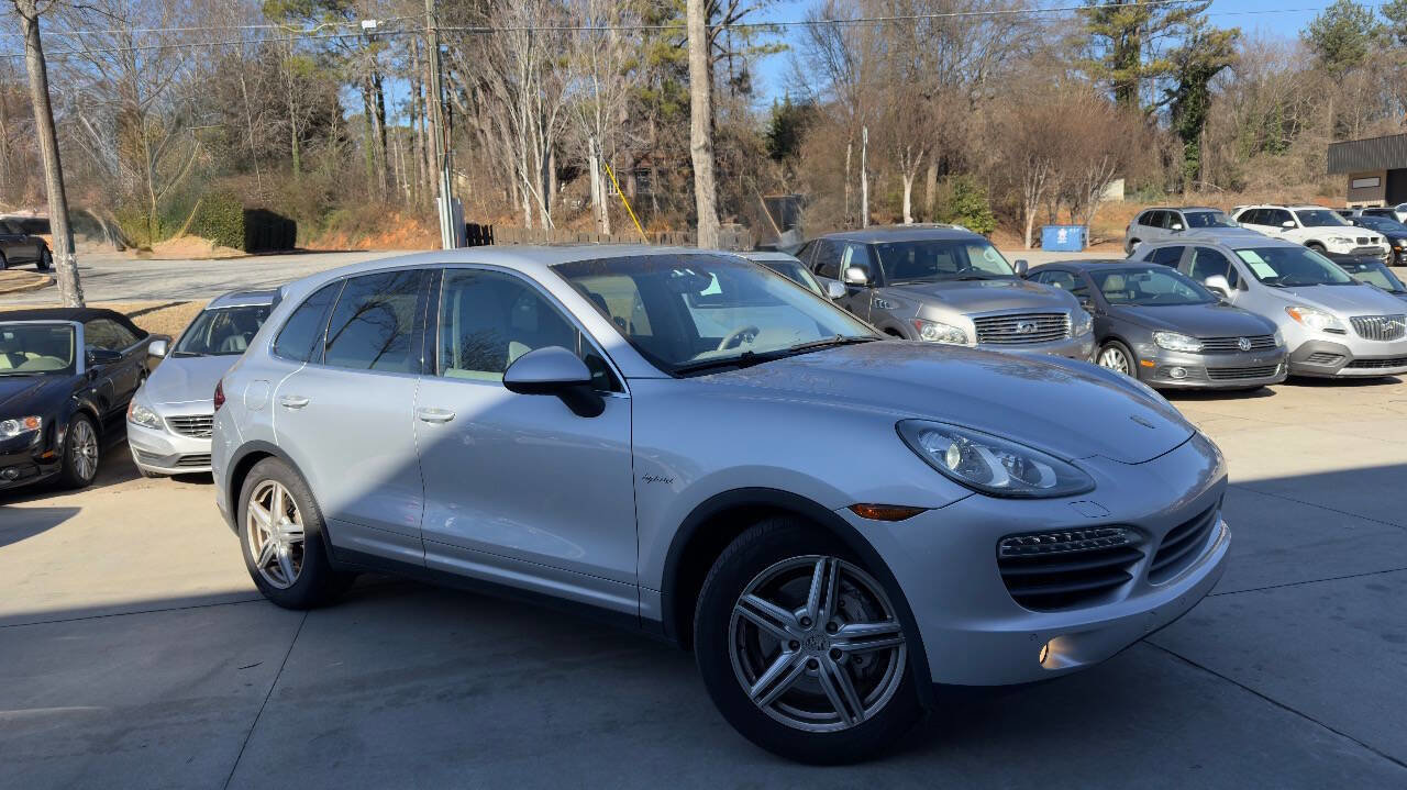 Used 2011 Porsche Cayenne S image 2