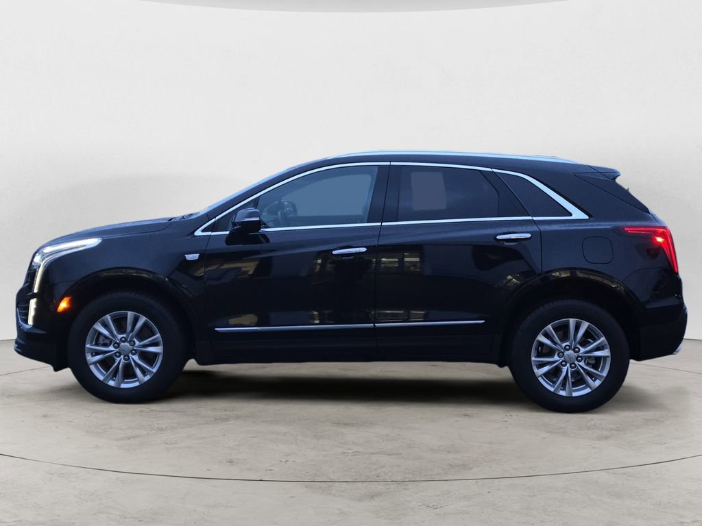 Certified 2025 Cadillac XT5 Luxury image 2