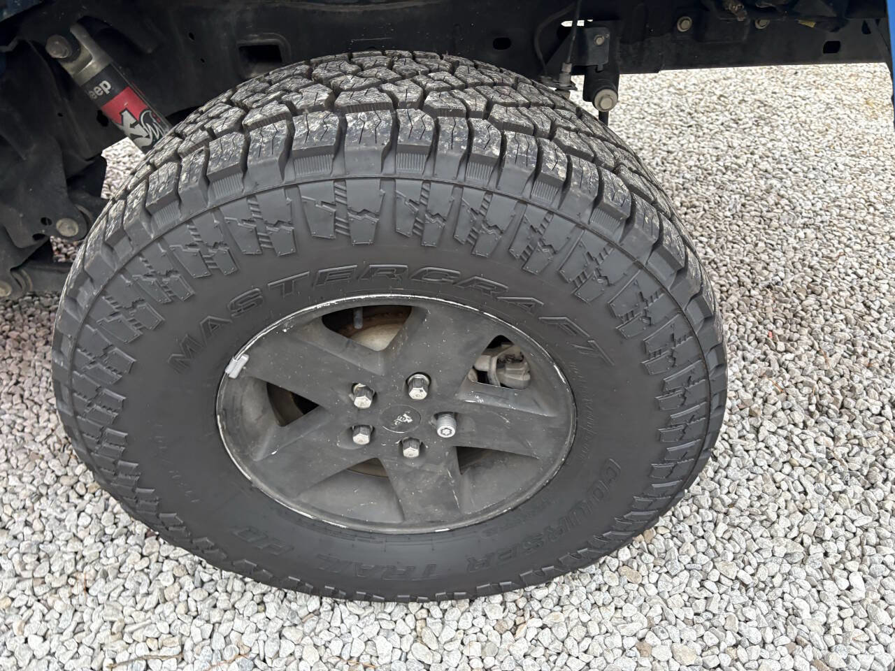 Used 2022 Jeep Gladiator Sport image 10