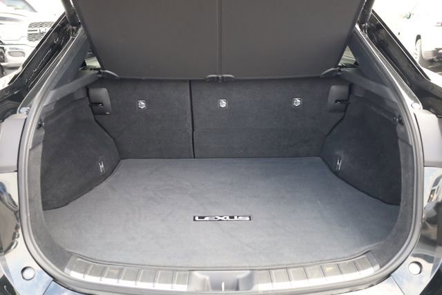 Used 2023 Lexus RZ 450e Premium w/ Technology Package image 25