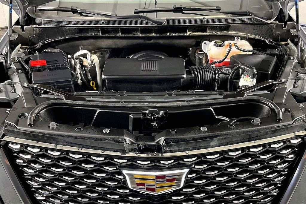 Used 2025 Cadillac Escalade Premium Luxury image 13