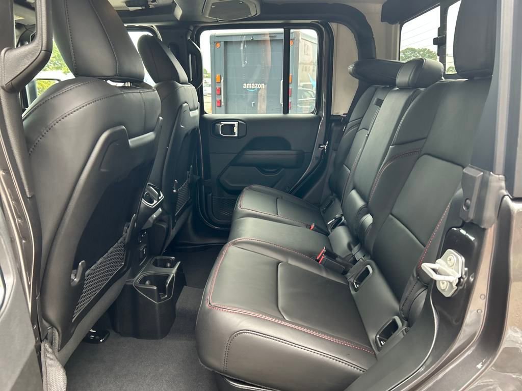 New 2025 Jeep Gladiator Rubicon w/ Safety Group image 26