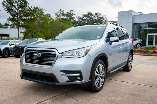 Used 2022 Subaru Ascent Limited w/ Technology Package AWD/4WD image 11