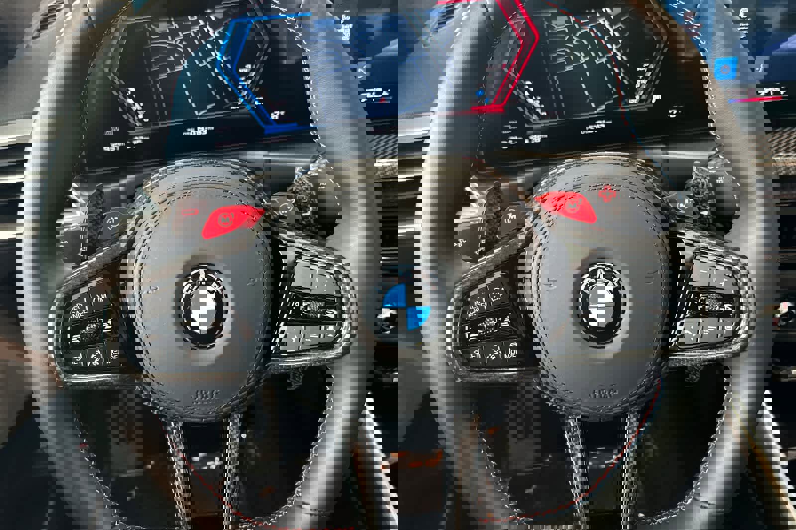 Used 2025 BMW M4 xDrive Competition image 23