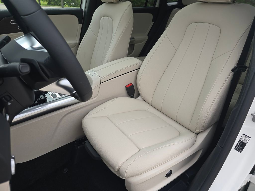 New 2026 Mercedes-Benz GLA 250 4MATIC image 25