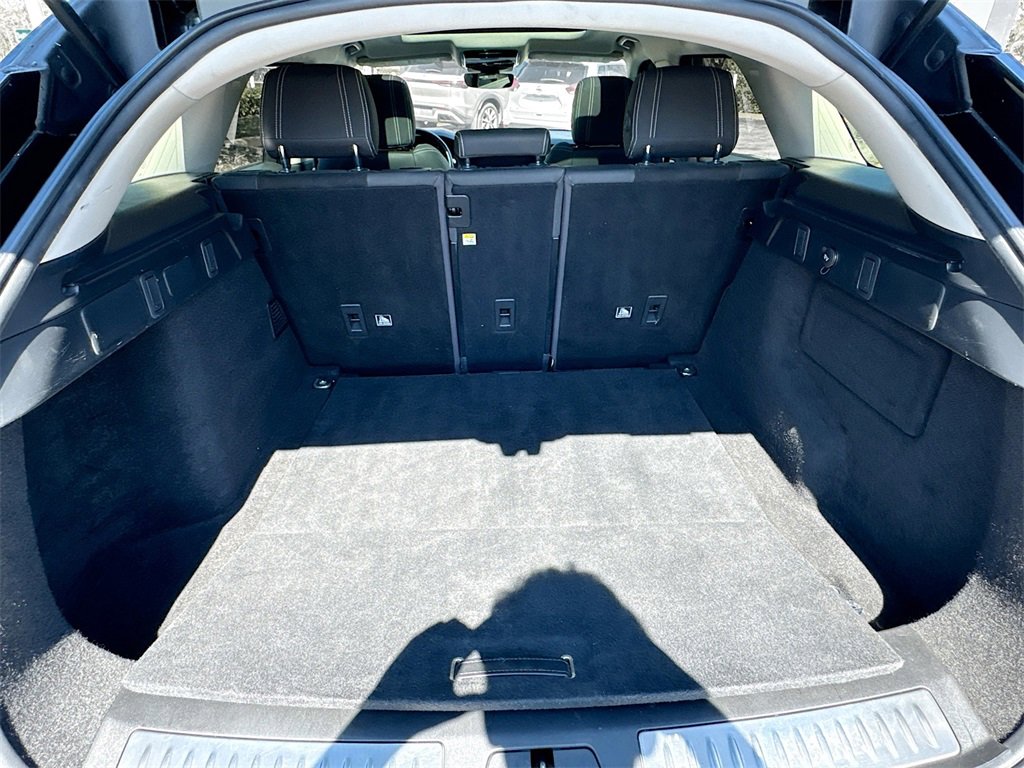 Used 2019 Land Rover Range Rover Velar image 26