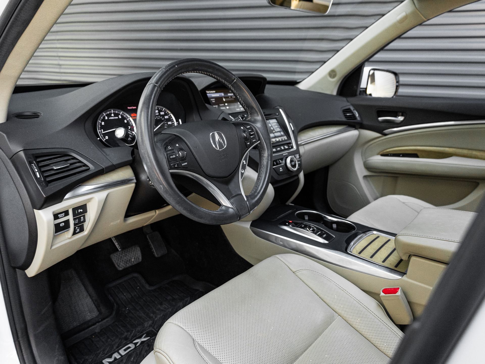 Used 2020 Acura MDX SH-AWD w/ Technology Package image 4