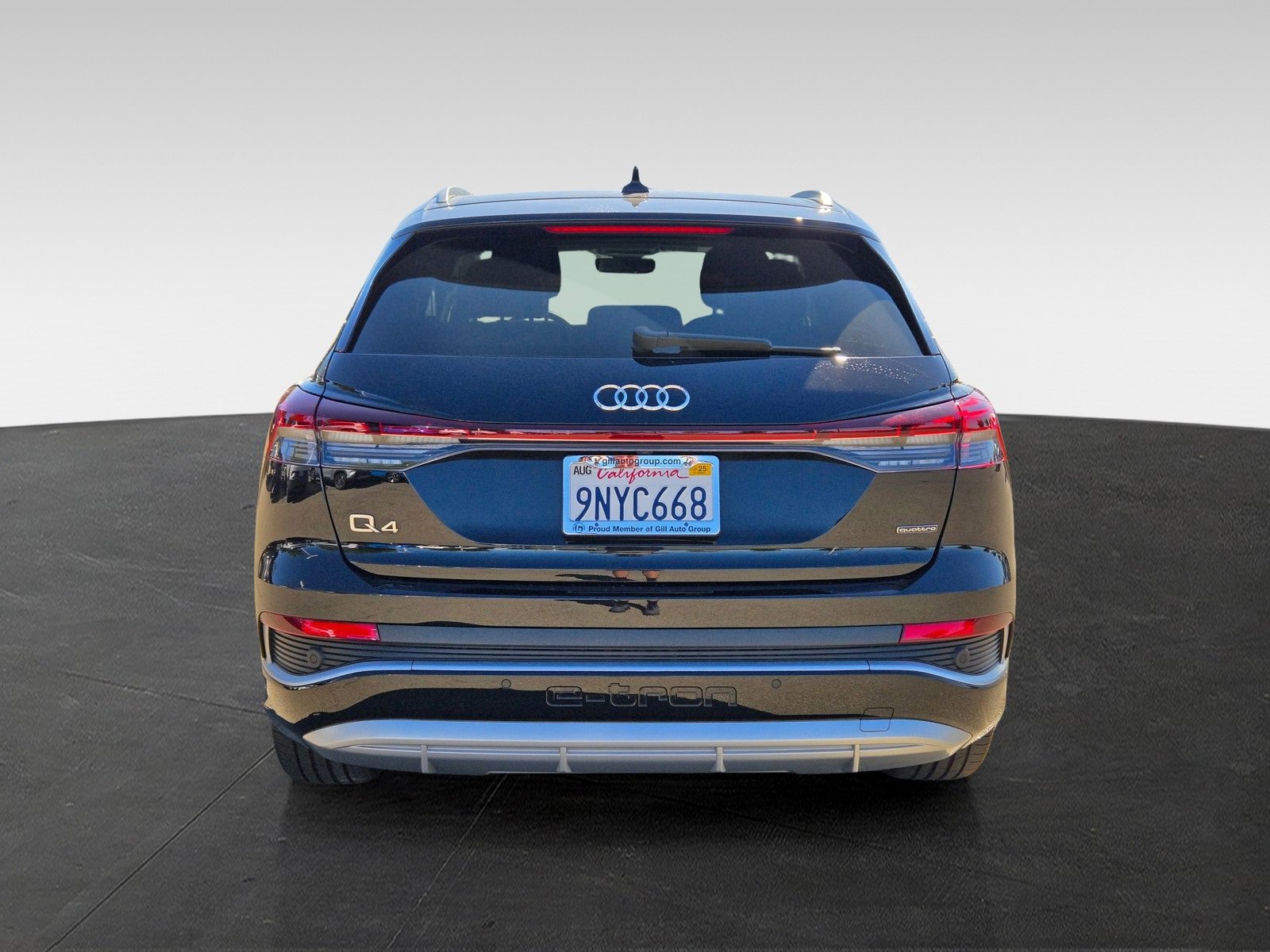 Used 2024 Audi Q4 e-tron Premium w/ Convenience Package image 5