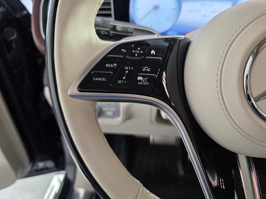 Certified 2025 Mercedes-Benz Maybach GLS 600 4MATIC image 22