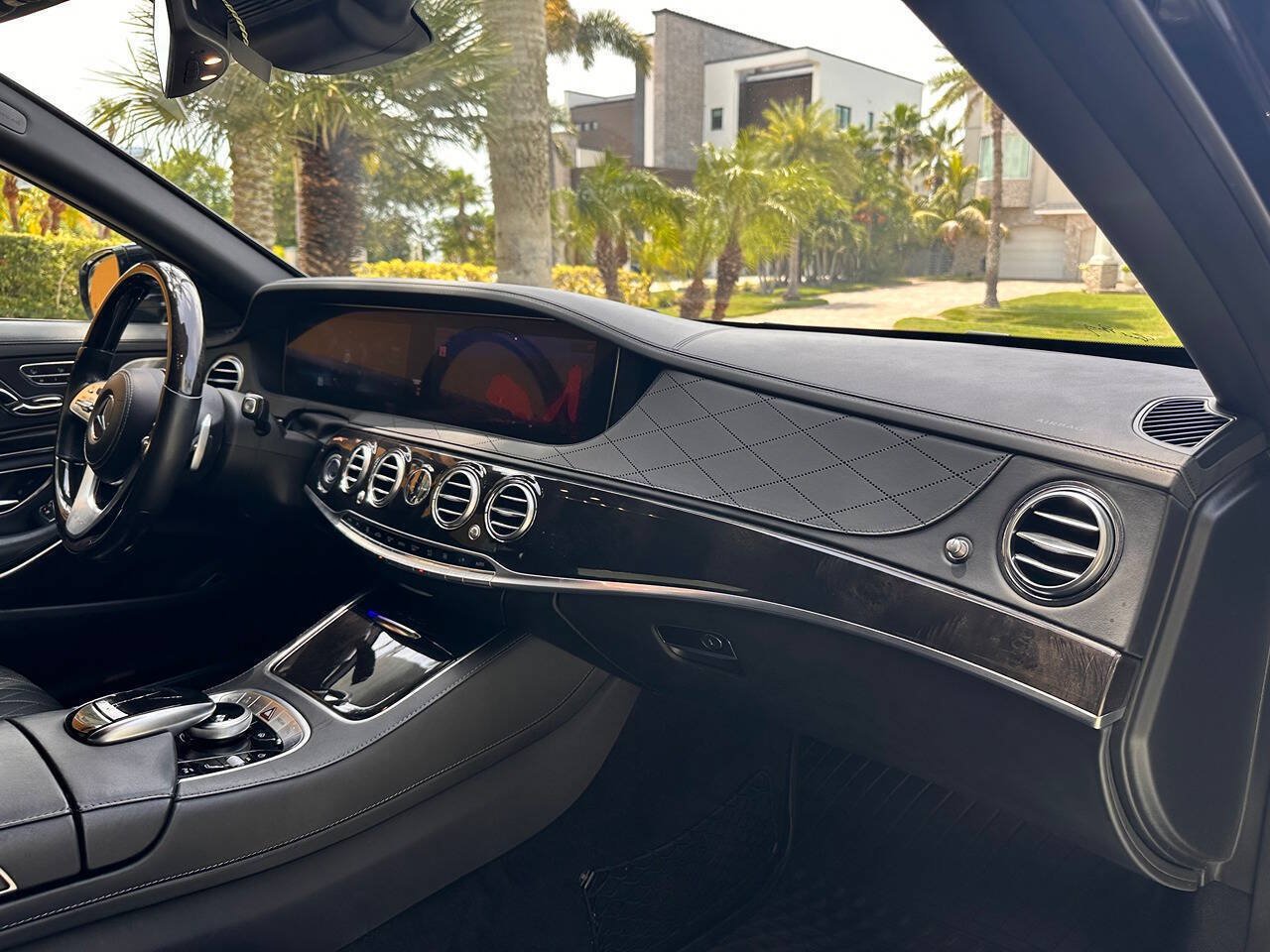 Used 2018 Mercedes-Benz Maybach S 560 4MATIC image 61