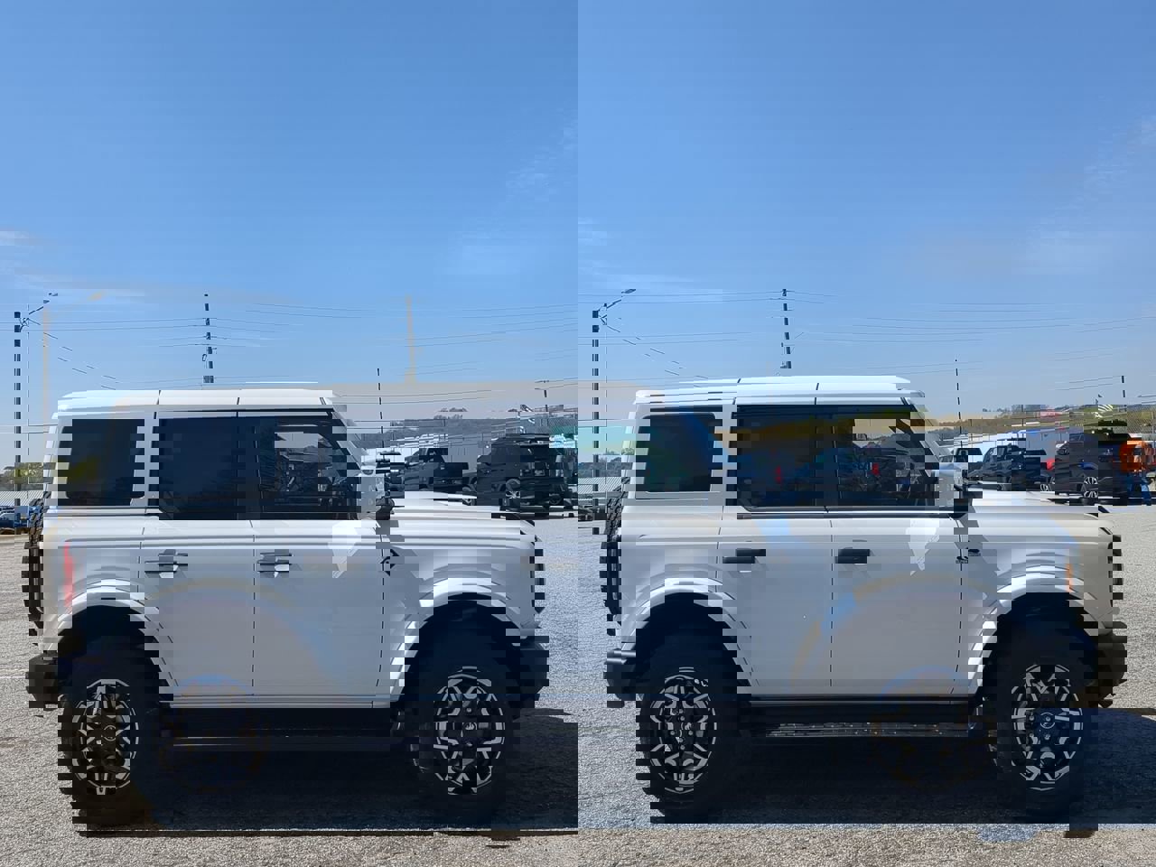 New 2026 Ford Bronco Outer Banks image 2