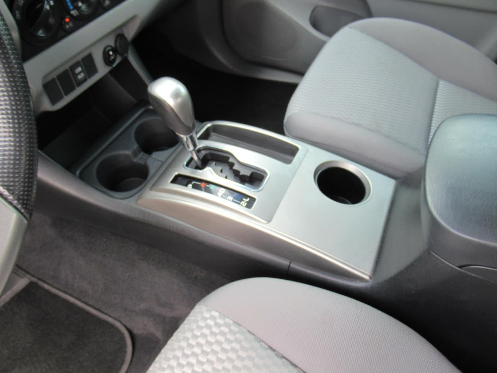 Used 2014 Toyota Tacoma PreRunner w/ SR5 Package RWD image 17