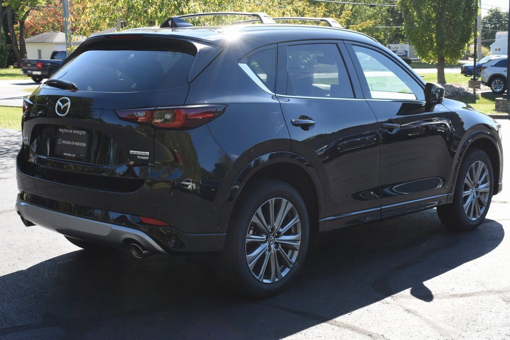 New 2025 MAZDA CX-5 Signature image 6