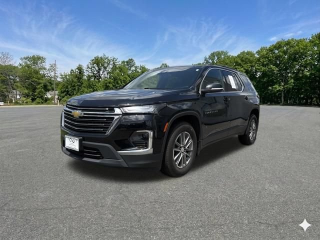 Used 2023 Chevrolet Traverse LT w/ LPO, Floor Liner Package AWD/4WD image 4