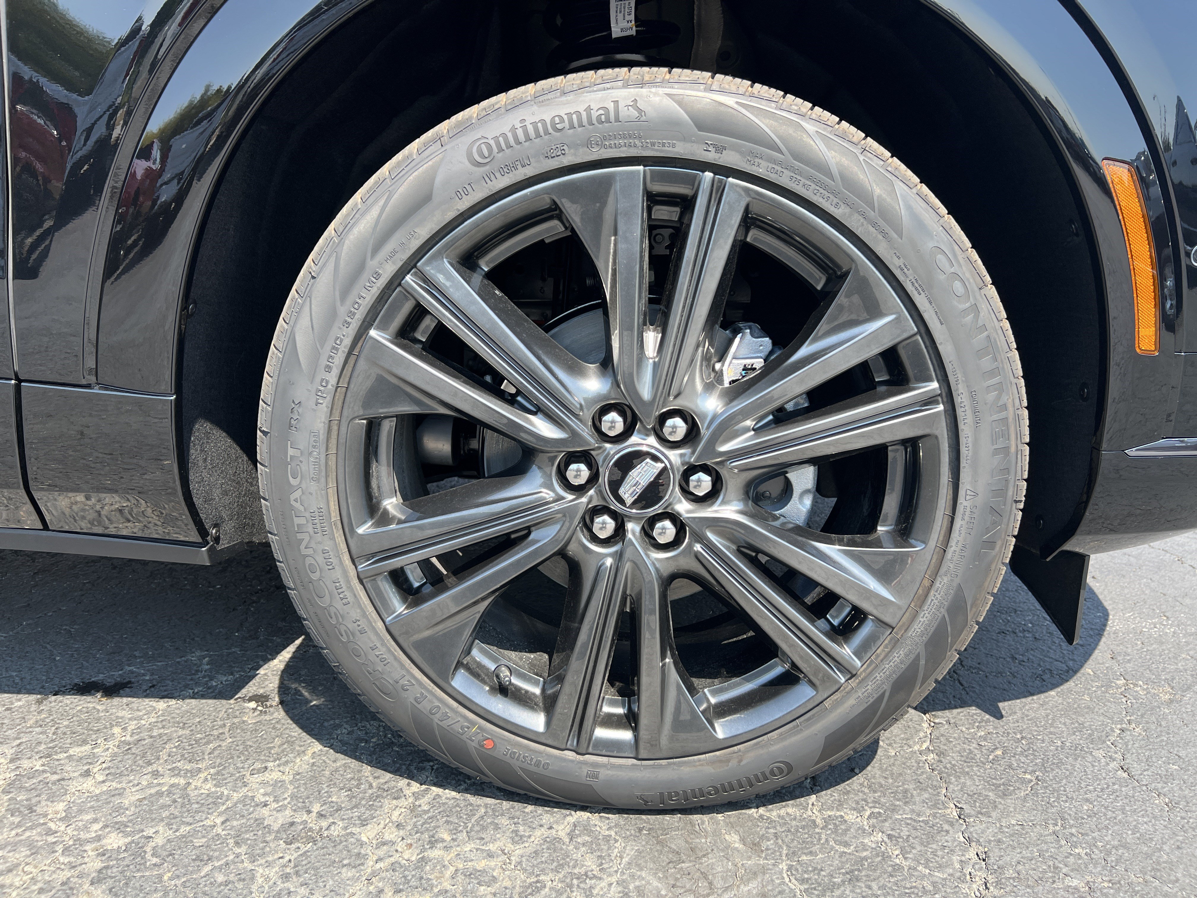 New 2027 Cadillac Optiq Premium Sport AWD/4WD image 11