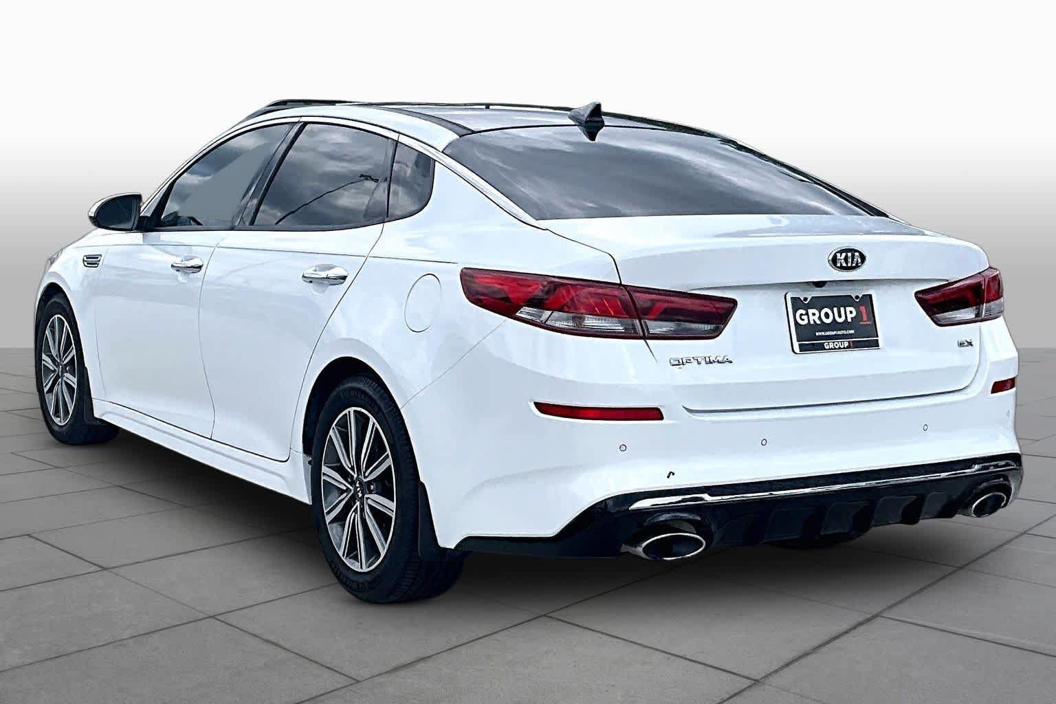 Used 2019 Kia Optima EX w/ EX Premium Package FWD image 12