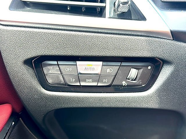 New 2026 BMW 330i Sedan w/ M Sport Package RWD image 58