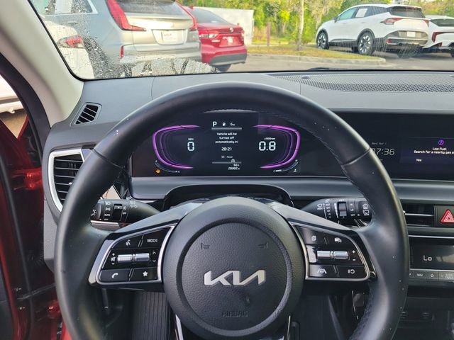 Used 2025 Kia Seltos S image 18