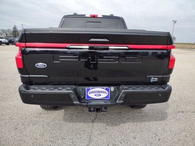 Used 2023 Ford F150 Lightning Lariat image 4