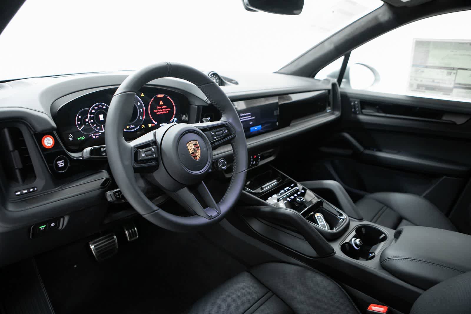 New 2026 Porsche Cayenne GTS image 4
