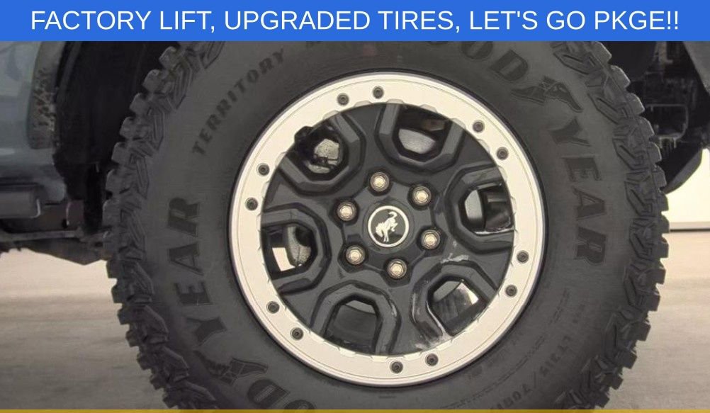 Used 2024 Ford Bronco Badlands w/ Sasquatch Package image 8