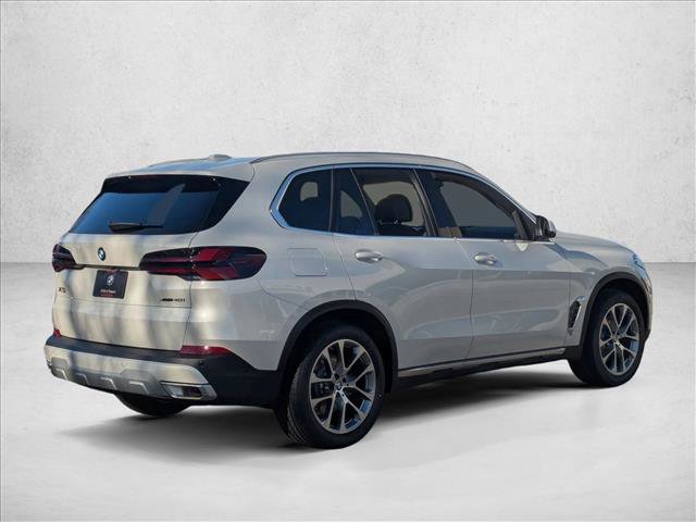 Used 2026 BMW X5 xDrive40i AWD/4WD image 2