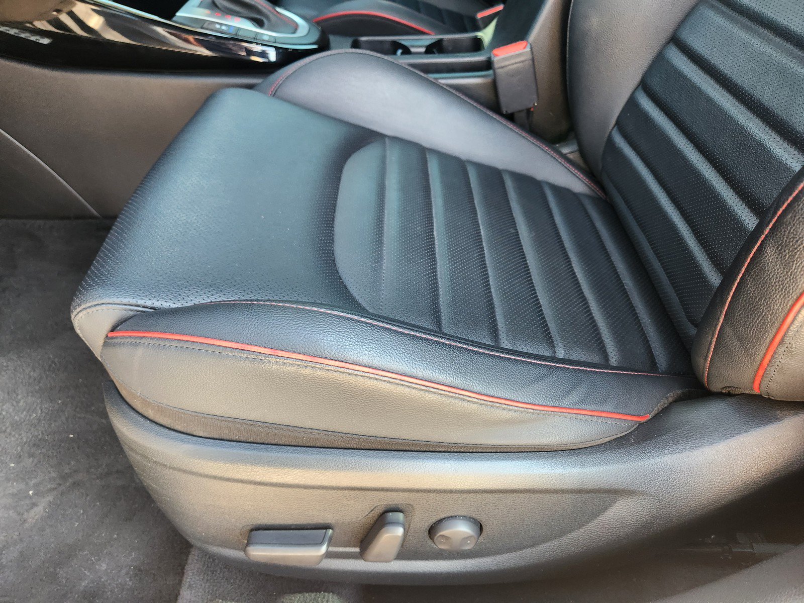 Used 2023 Kia Forte GT w/ GT2 Package FWD image 22