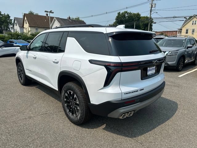 New 2026 Chevrolet Traverse Z71 w/ Enhanced Driving Package AWD/4WD image 3
